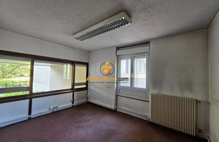 Appartement T3 de 63m² à rénover avec parking — photo 3
