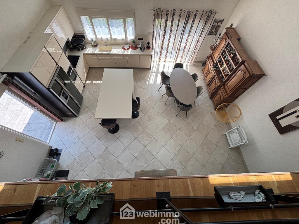 Photo Maison - 229.23m² - Verdun image 3/4