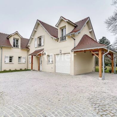 Maison 7 pièces 5495 €