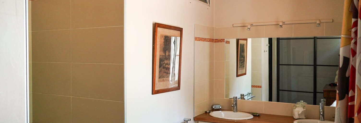 Maison 8 Pièces 268 m² à vendre à Carbon-Blanc (33560)