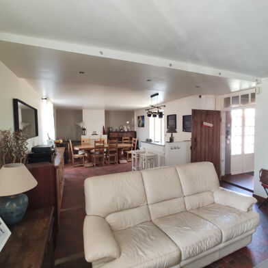 Maison 5 pièces 311000 €