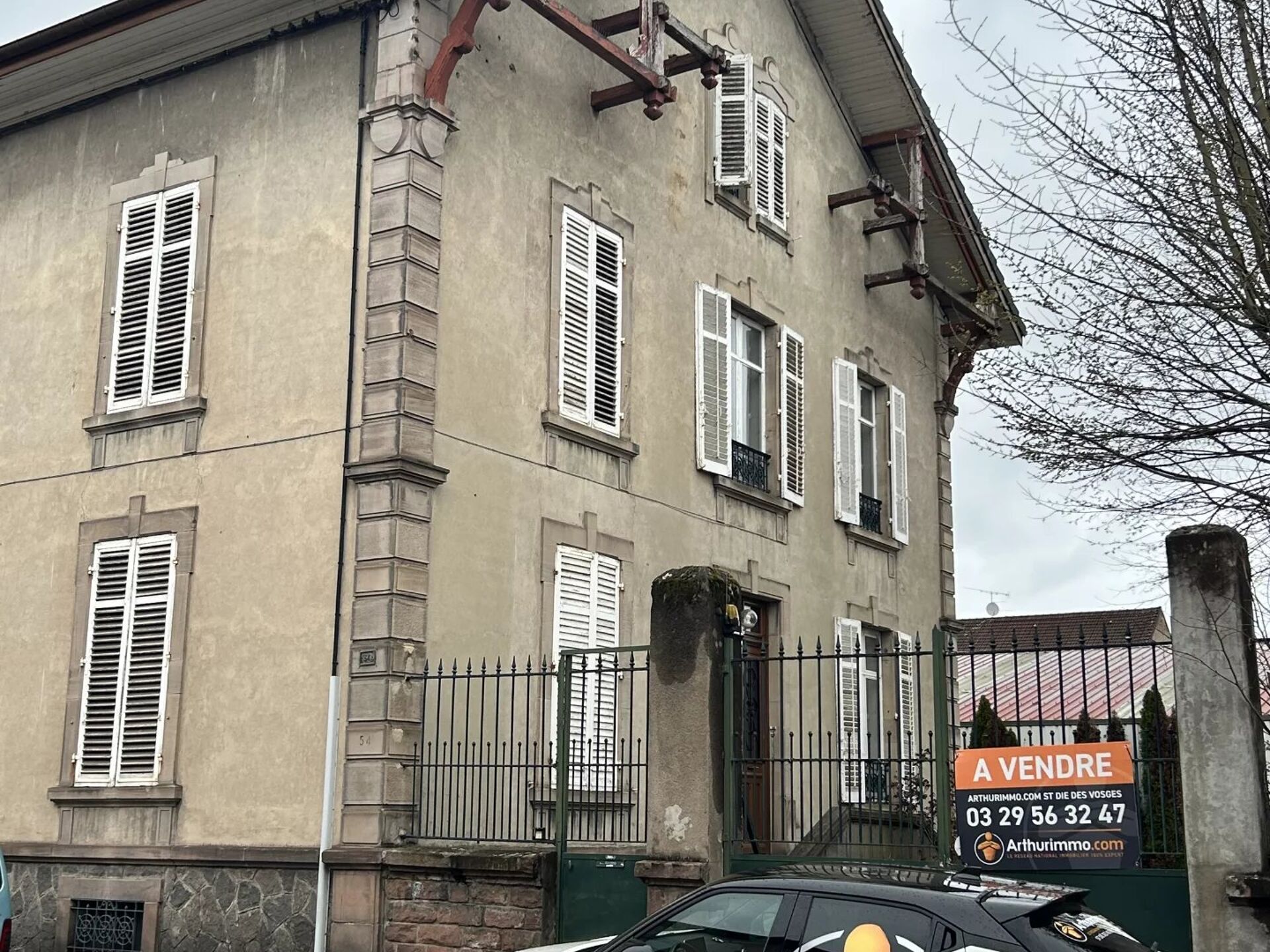 Maison 8 pièces 252 m² · à Saint-Dié-des-Vosges · 252 m² · 205 000 €
