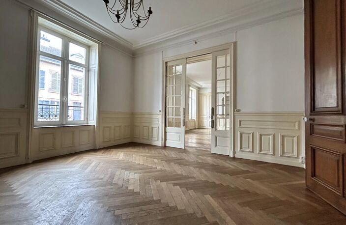 En exclusivité - Belle maison de caractère à Saint-Dié-des-Vosges — photo 4
