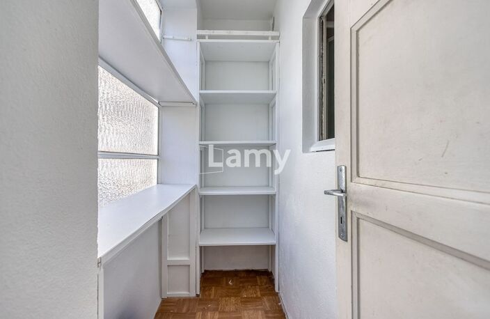 T3 + CAVE — photo 3