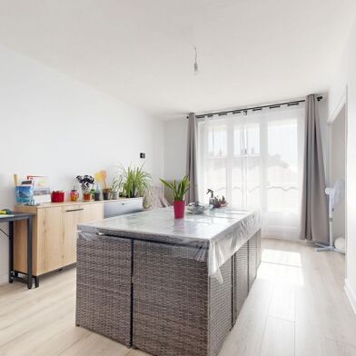 Appartement 4 pièces 79000 €