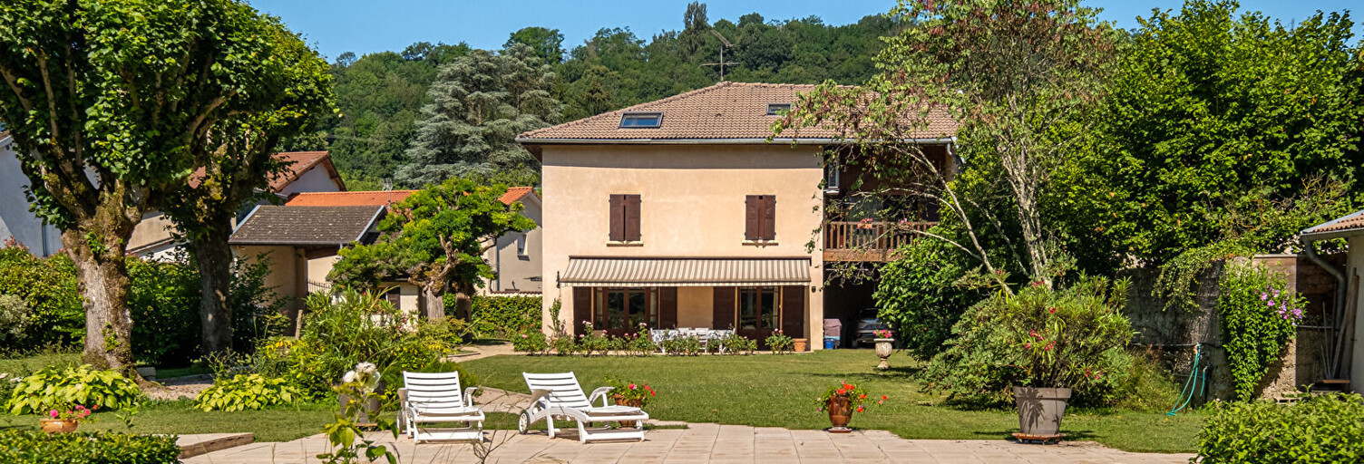 Maison 10 Pièces 280 m² à vendre à Meximieux (01800)