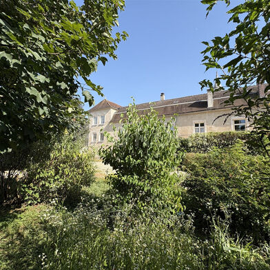 Maison 8 pièces 819000 €