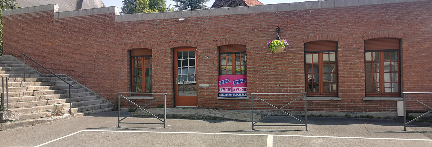 Commerce  143 m² à vendre à Avesnes-le-Comte (62810)
