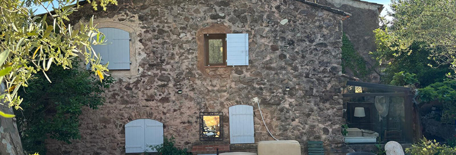 Maison 5 Pièces 141 m² à vendre à Puget-Ville (83390)