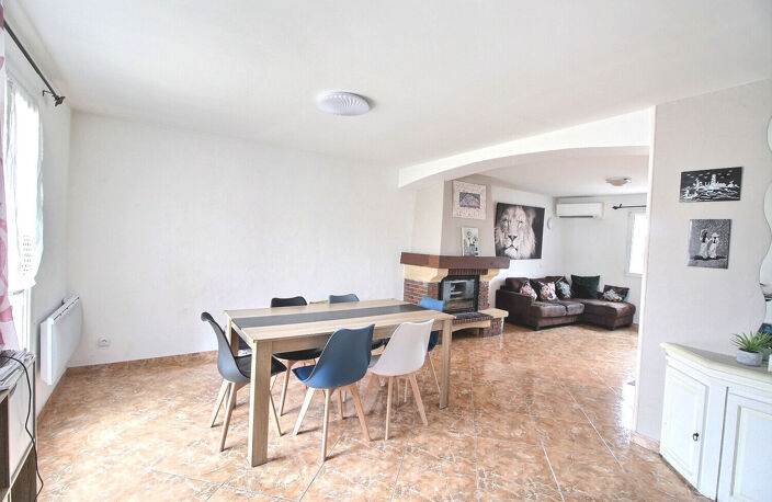 Marignane, Maison Type 4 d'environ 88 m² sur une parcelle de 260 m² + grand garage — photo 3