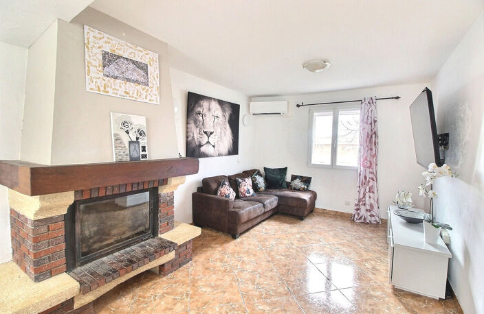 Marignane, Maison Type 4 d'environ 88 m² sur une parcelle de 260 m² + grand garage — photo 4
