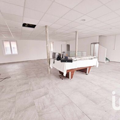 Immeuble  209000 €