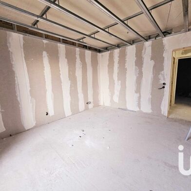 Immeuble  219000 €