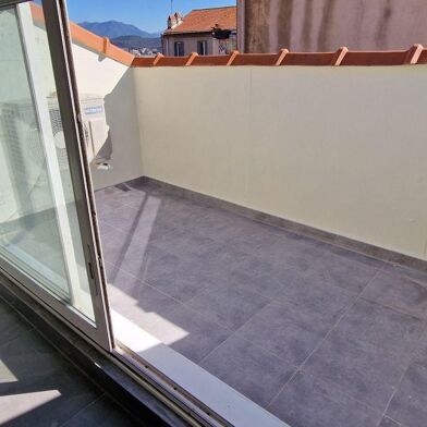 Appartement 2 pièces 610 €