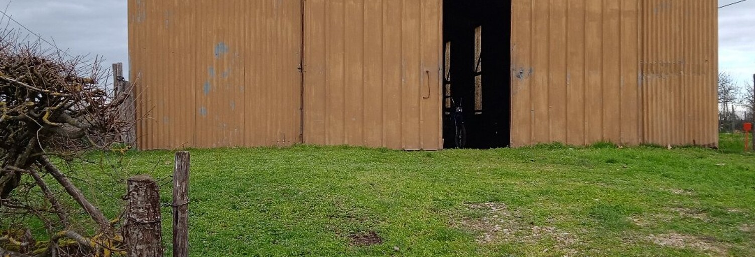 Immeuble  180 m² à vendre à Sauveterre-de-Rouergue (12800)