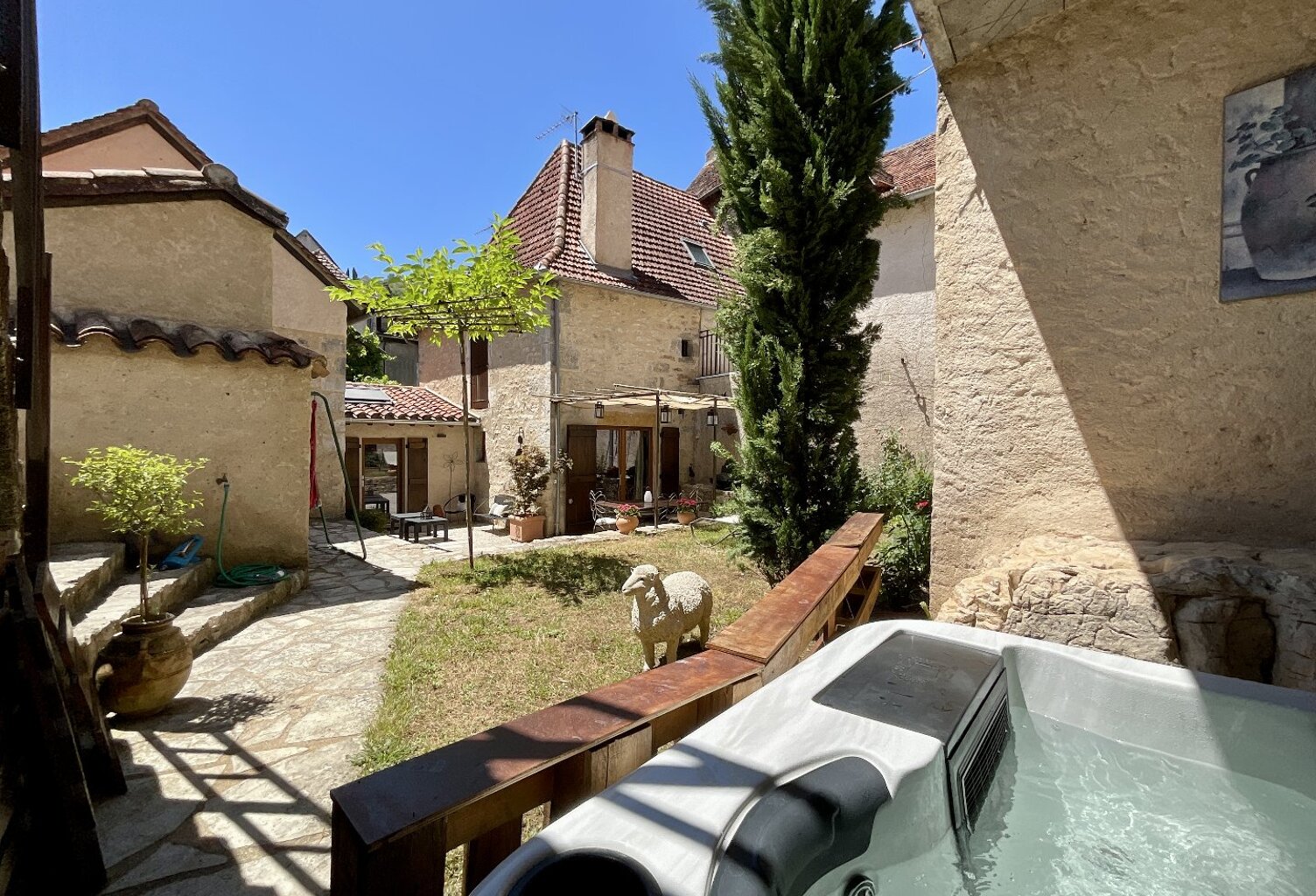 Maison — photo 1