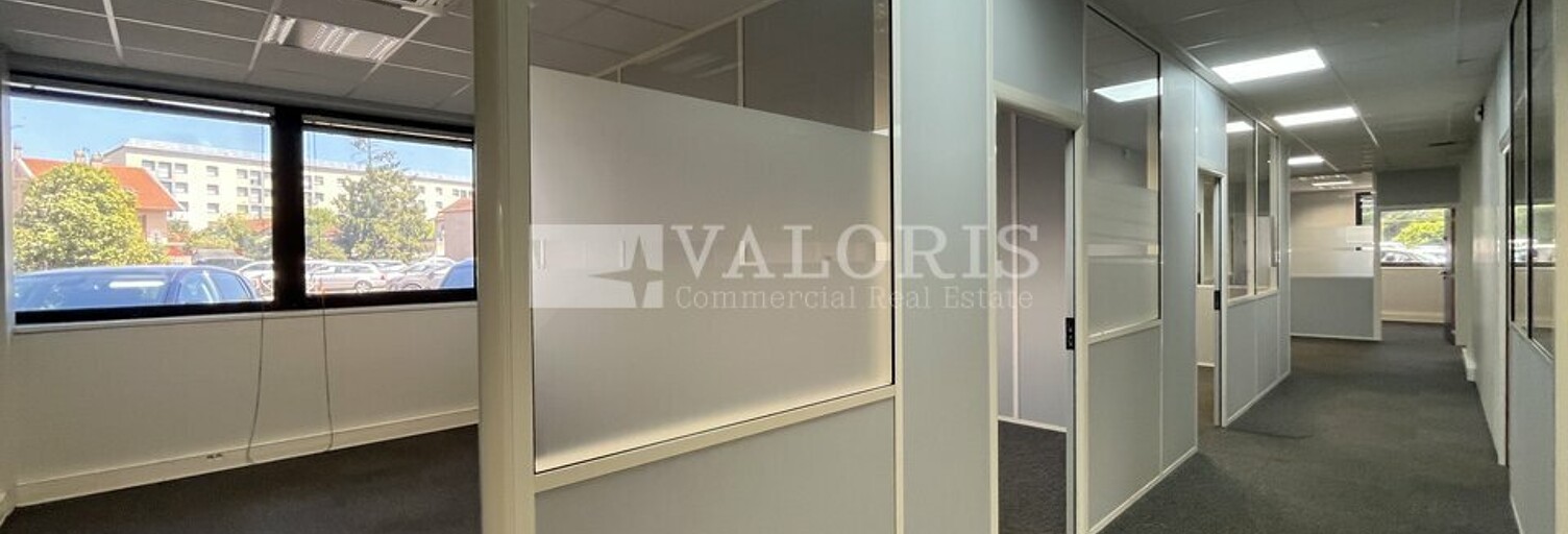 Bureau  610 m² à louer à Villeurbanne (69100)