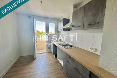 Appartement 3 pièces 114000 €