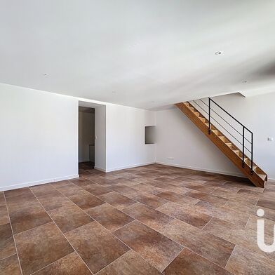 Appartement 3 pièces 135000 €