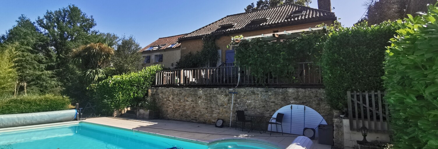 Maison 8 Pièces 200 m² à vendre à Besse (24550)