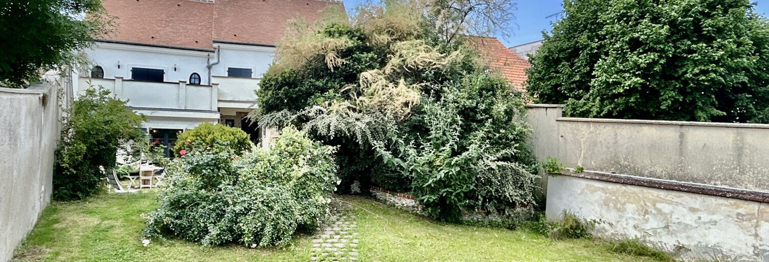 Maison 9 Pièces 229 m² à vendre à Groslay (95410)