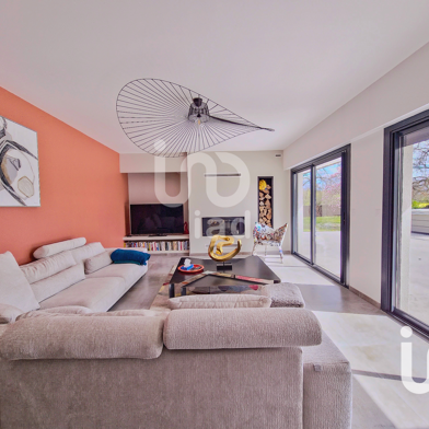 Maison 8 pièces 527500 €