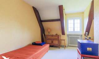 Maison 7 Pièces 143 m² à vendre à Maule (78580)