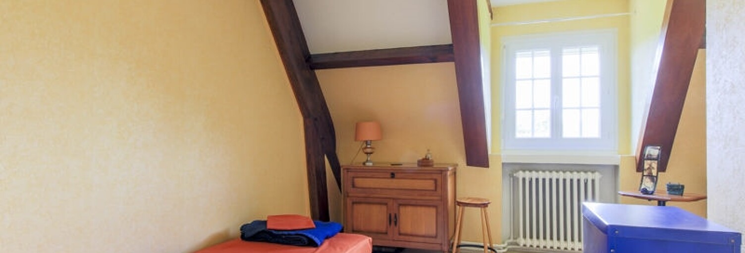 Maison 7 Pièces 143 m² à vendre à Maule (78580)