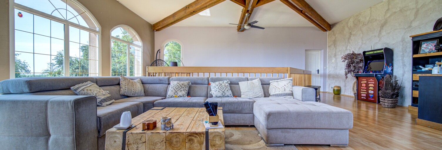 Maison 9 Pièces 219 m² à vendre à Audun-le-Roman (54560)