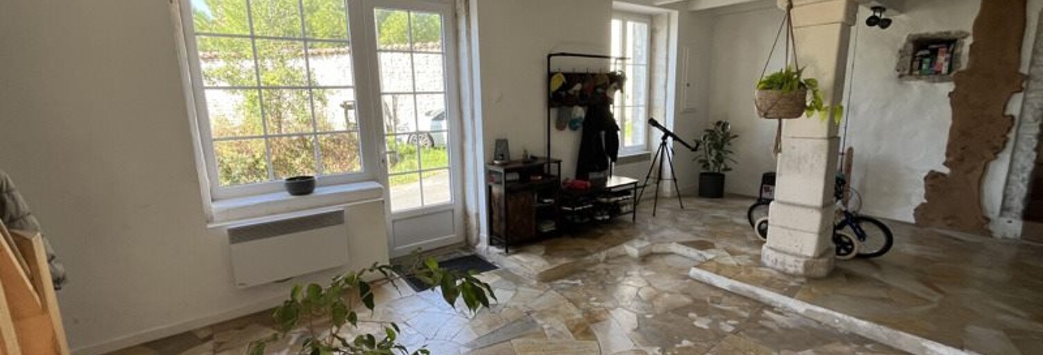 Maison 4 Pièces 132 m² à vendre à Rouillac (16170)