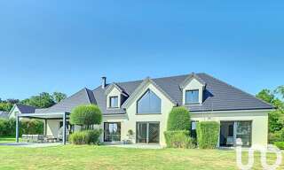 Maison 7 Pièces 240 m² à vendre à Saint-Jacques-sur-Darnétal (76160)