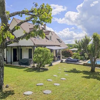 Maison 7 pièces 472500 €