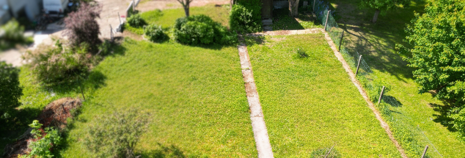 Terrain  723 m² à vendre à Saint-Cyr-en-Arthies (95510)