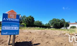 Terrain  1076 m² à vendre à Rives-d'Autise (85420)