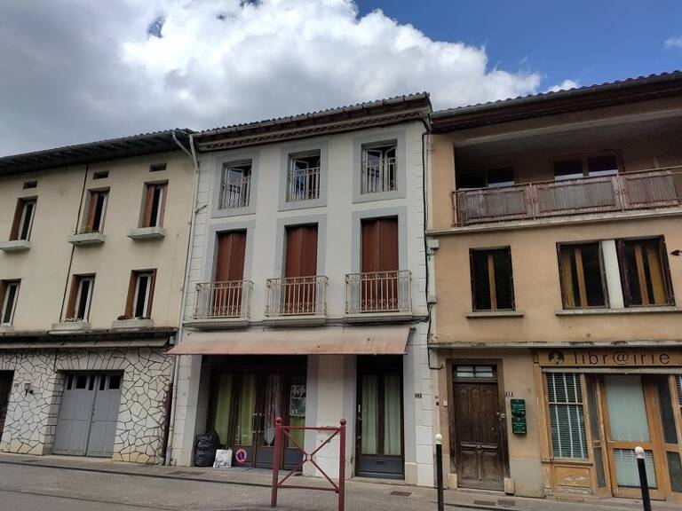 Immeuble   — photo 1