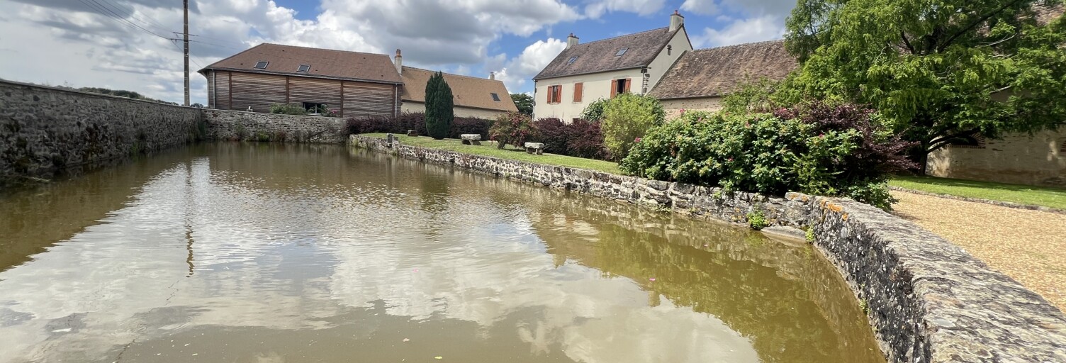 Maison 10 Pièces 275 m² à vendre à Louplande (72210)