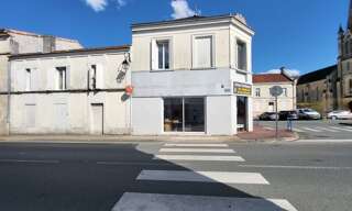 Immeuble   m² à vendre à Saint-Genis-de-Saintonge (17240)