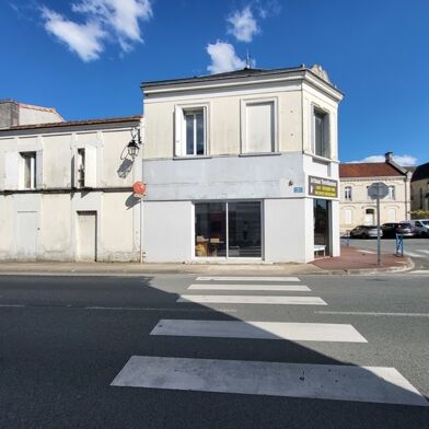 Immeuble  236000 €