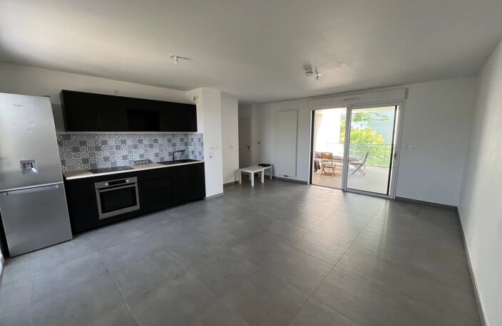 À vendre T3 avec grande terrasse de 22M2,– Résidence Hélénis récente Secteur Millénaire — photo 2