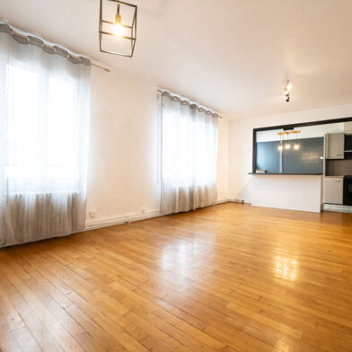 Appartement 3 pièces 120000 €