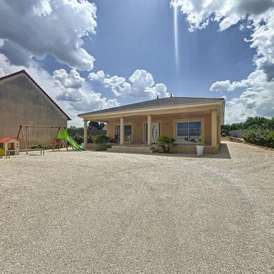 Maison 4 pièces 356720 €