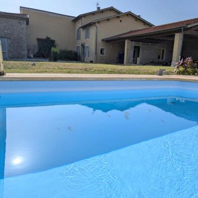 Maison 7 pièces 399000 €