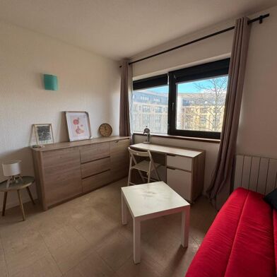 Appartement 1 pièces 370 €