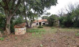 Terrain  1597 m² à vendre à Nîmes (30900)