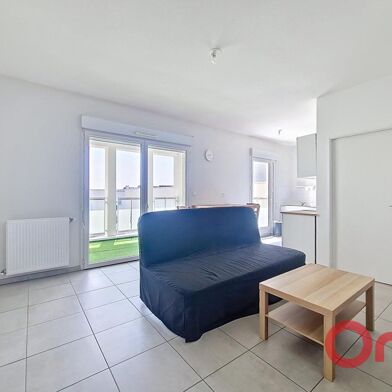Appartement 2 pièces 870 €