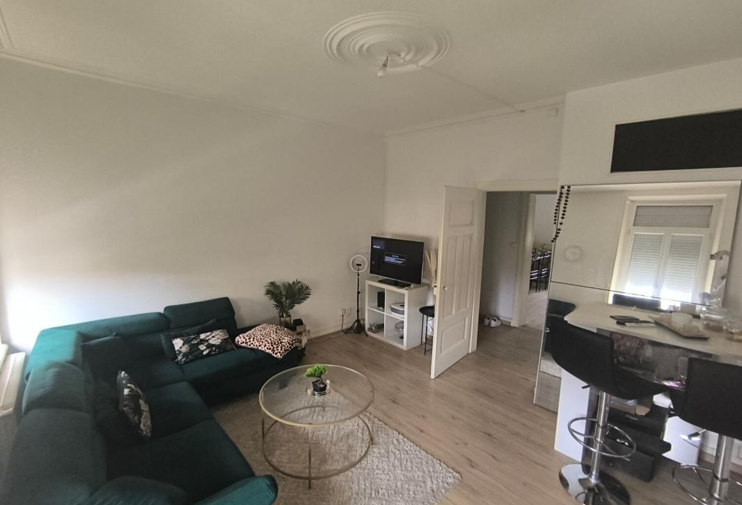 Appartement À Vendre — photo 1