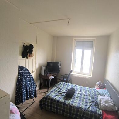 Appartement 4 pièces 152000 €