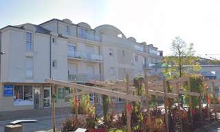 Garage   m² à vendre à Fleury-les-Aubrais (45400)