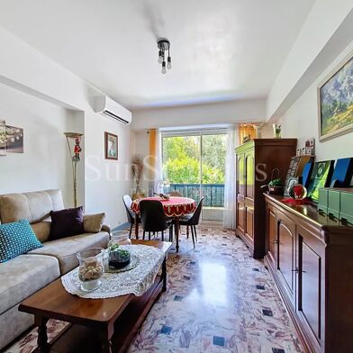 Appartement 2 pièces 358000 €