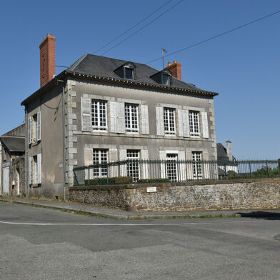 Maison 8 pièces 94890 €